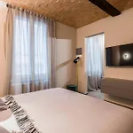 Torre 13 Apartament Modena